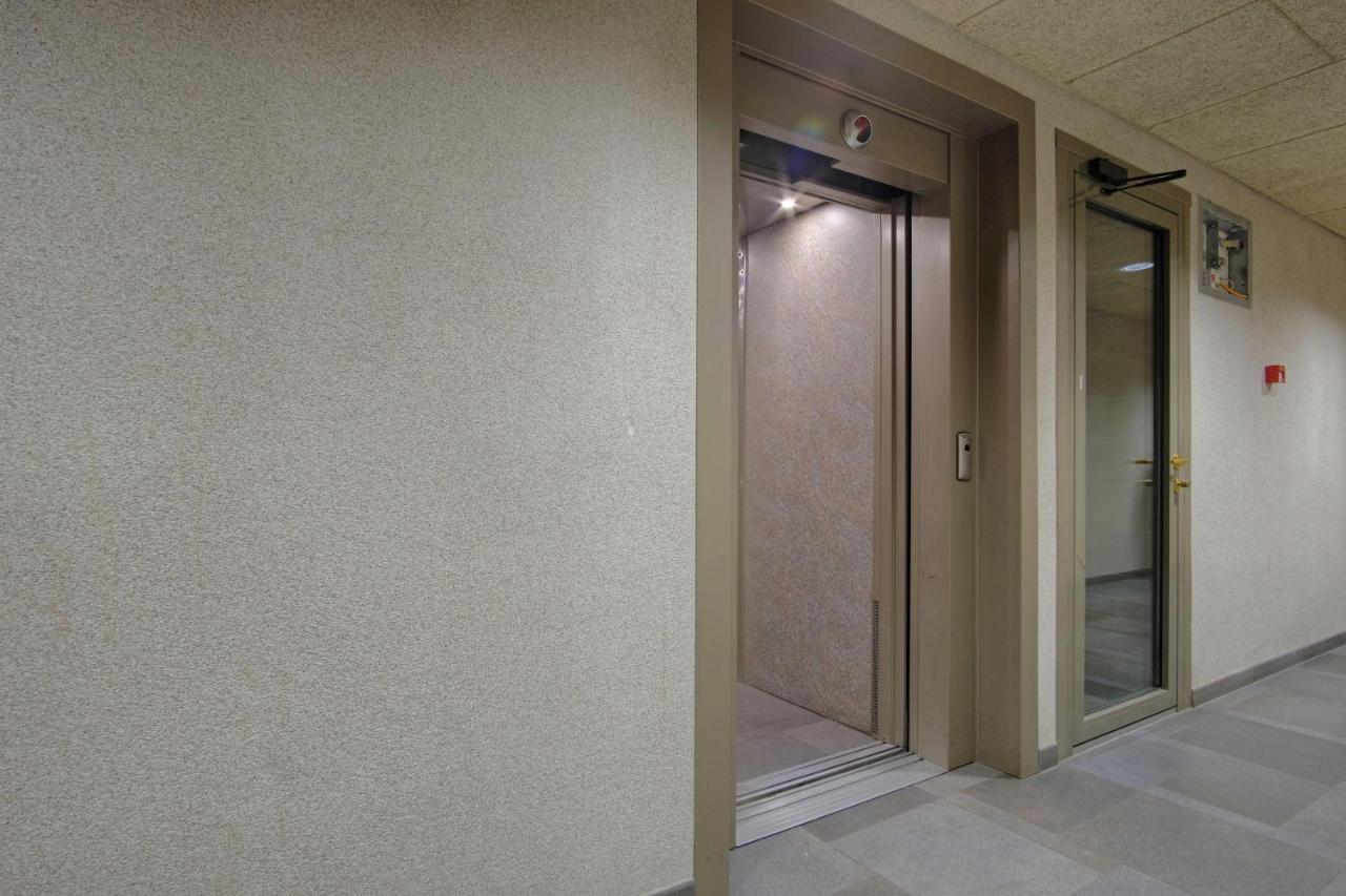 Studio Apartment In Quiet Heart Of Everything Talin Exterior foto